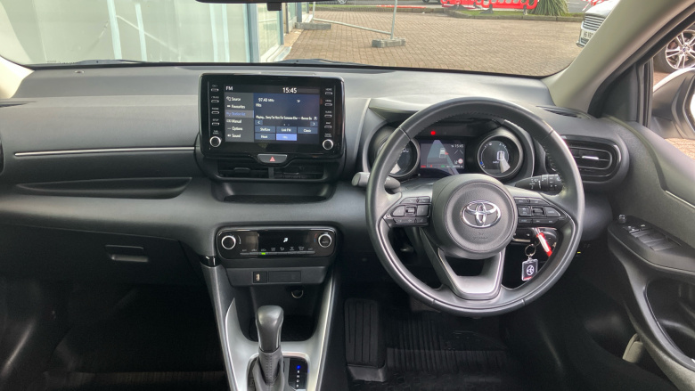 Toyota Yaris 1.5 Hybrid Design 5dr CVT Hybrid Hatchback